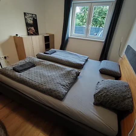 De Calma * Šamorín